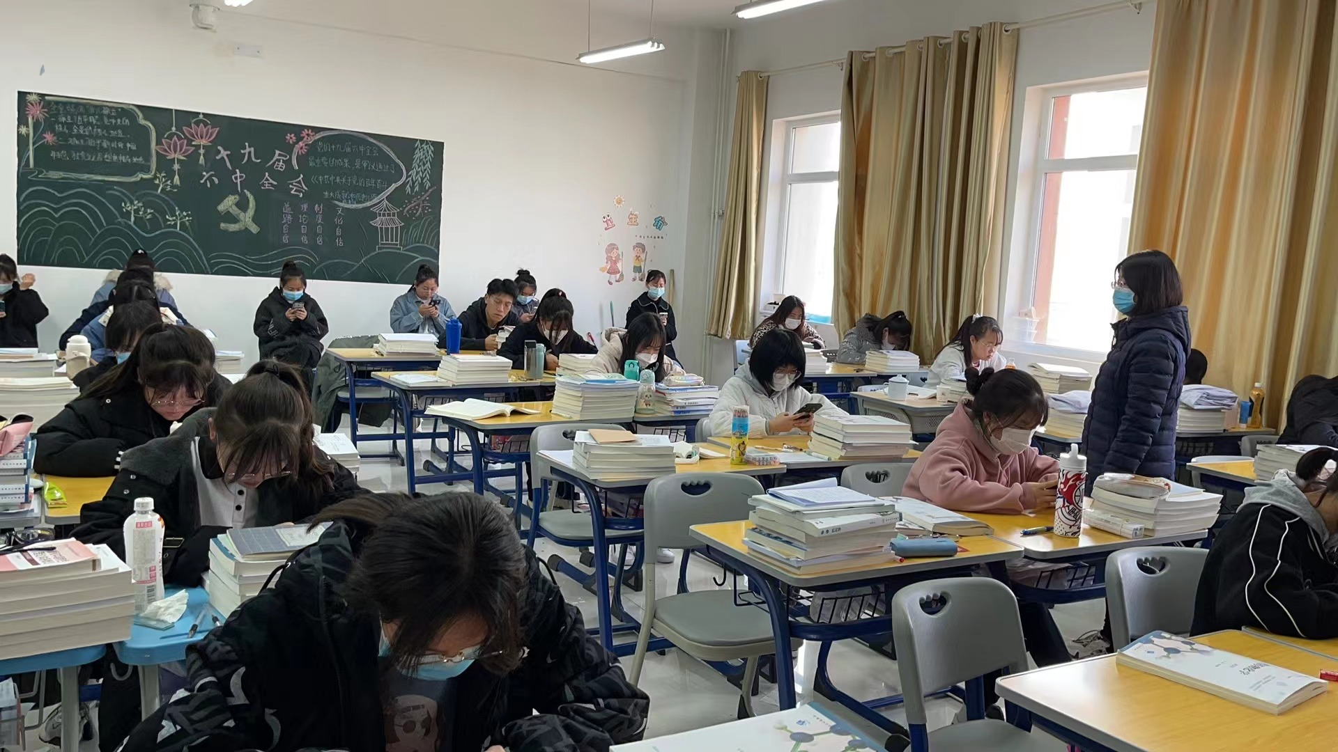 图片2.png 图片2.png